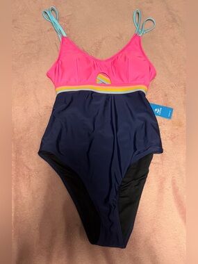 Cupshe swim